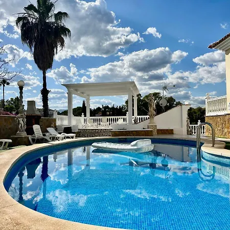Lissa Luxe * Fuengirola